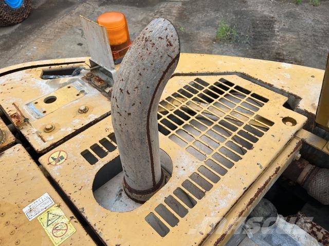 CAT 321D LCR 대형 굴삭기 29톤 이상