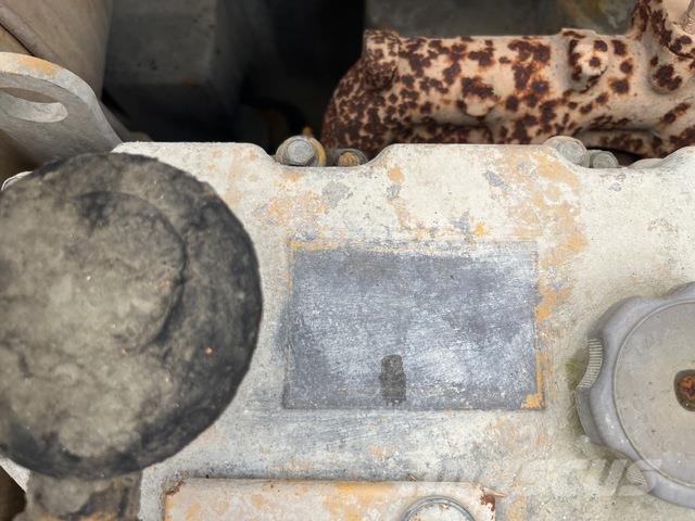 CAT 321D LCR 대형 굴삭기 29톤 이상