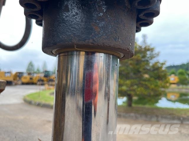 CAT 321D LCR 대형 굴삭기 29톤 이상