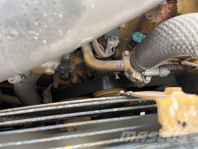 CAT 321D LCR 대형 굴삭기 29톤 이상