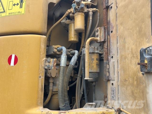 CAT 321D LCR 대형 굴삭기 29톤 이상