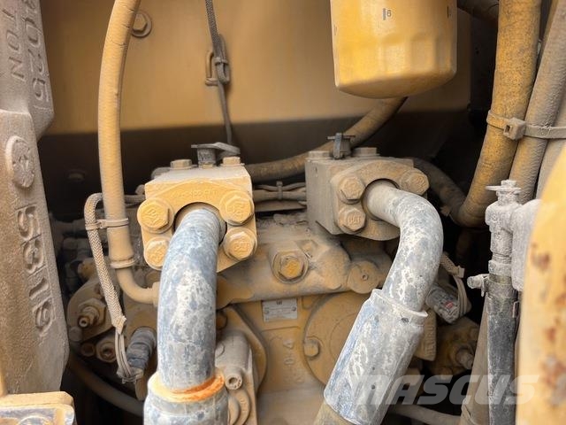 CAT 321D LCR 대형 굴삭기 29톤 이상