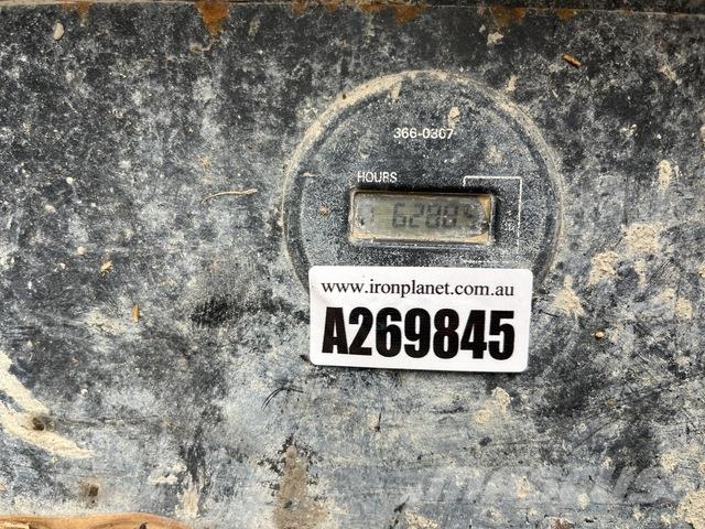 CAT 321D LCR 대형 굴삭기 29톤 이상