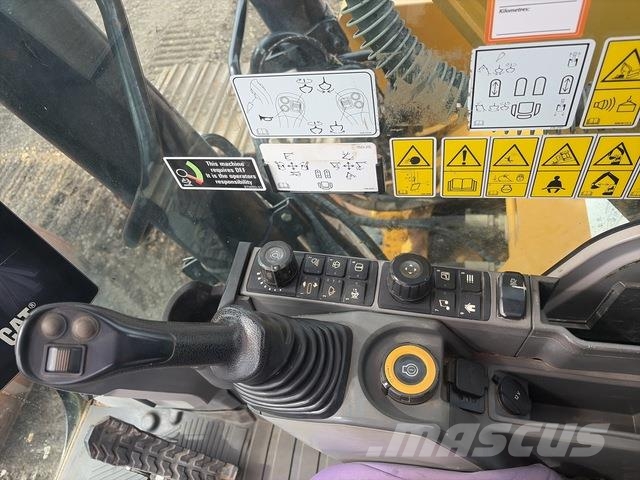 CAT 323 Beltegraver