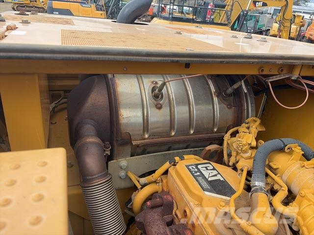 CAT 323 Beltegraver