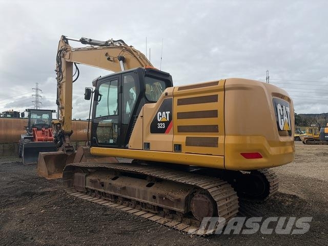 CAT 323 Beltegraver