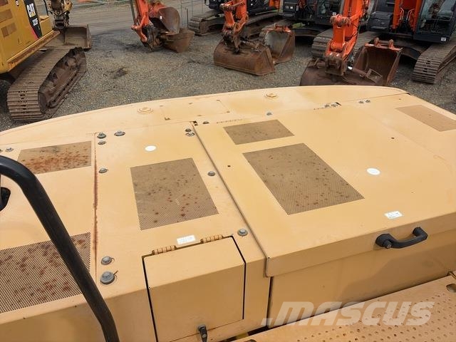 CAT 323 Beltegraver