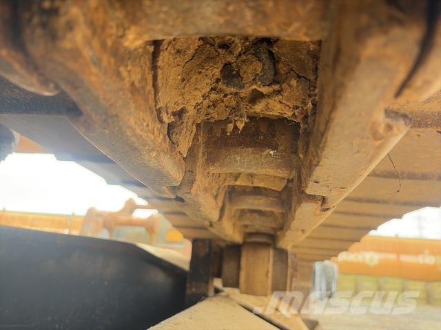 CAT 323 Beltegraver
