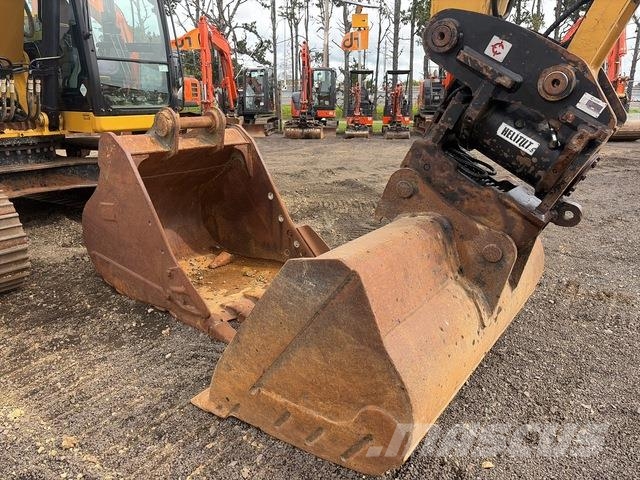 CAT 323 Beltegraver