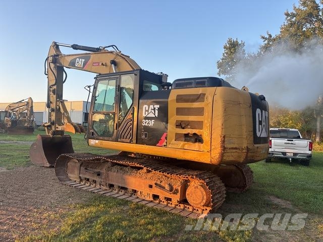 CAT 323FL Gravemaskiner på larvebånd