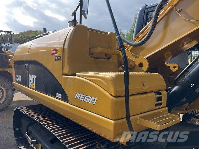 CAT 324D 대형 굴삭기 29톤 이상