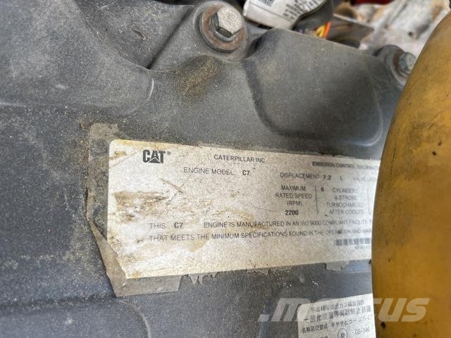 CAT 324D 대형 굴삭기 29톤 이상