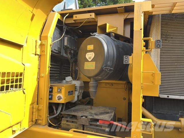 CAT 324D 대형 굴삭기 29톤 이상