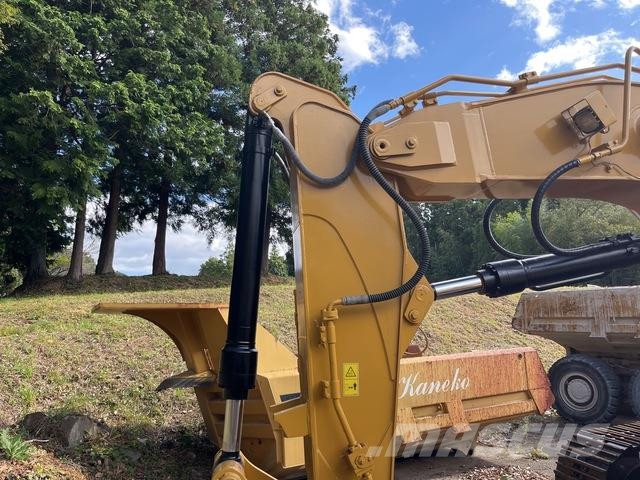 CAT 324D 대형 굴삭기 29톤 이상