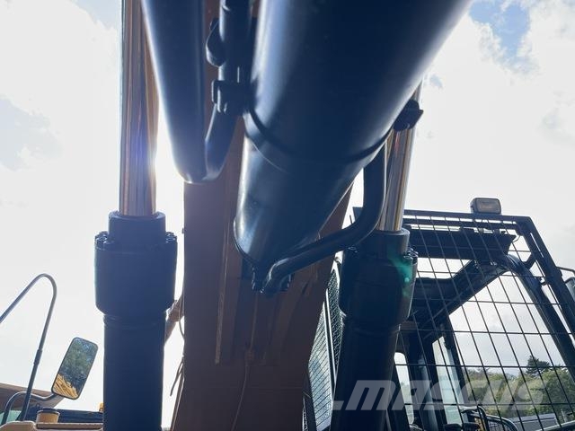 CAT 324D 대형 굴삭기 29톤 이상