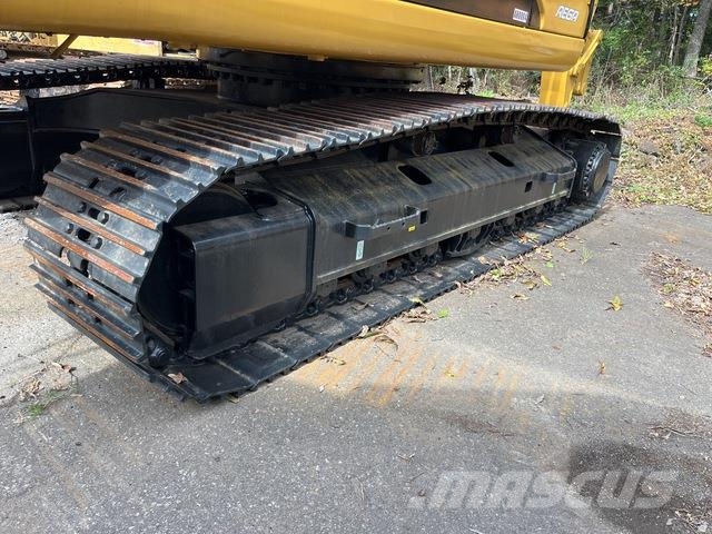 CAT 324D 대형 굴삭기 29톤 이상