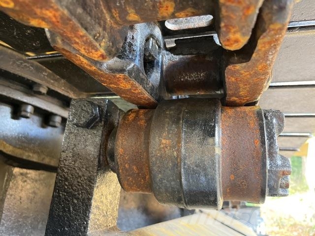 CAT 324D 대형 굴삭기 29톤 이상