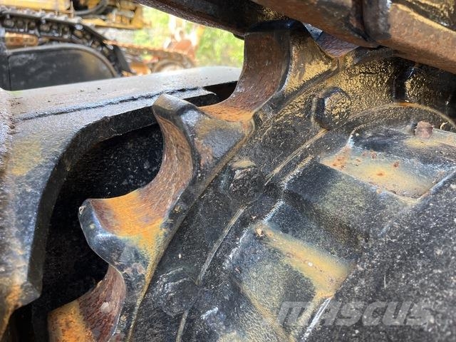 CAT 324D 대형 굴삭기 29톤 이상