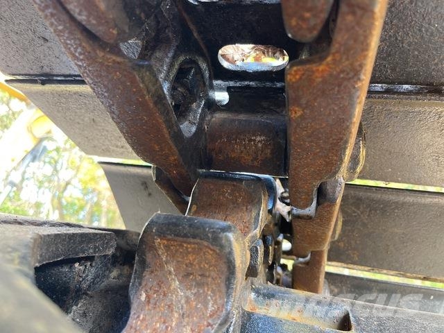CAT 324D 대형 굴삭기 29톤 이상