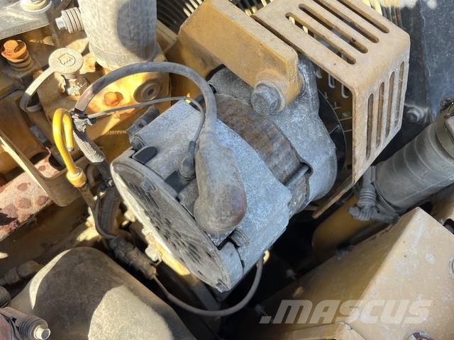 CAT 324DL 대형 굴삭기 29톤 이상