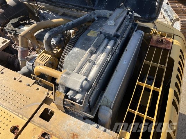 CAT 324DL 대형 굴삭기 29톤 이상