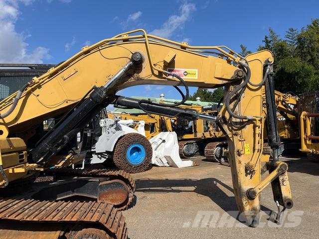 CAT 324DL 대형 굴삭기 29톤 이상