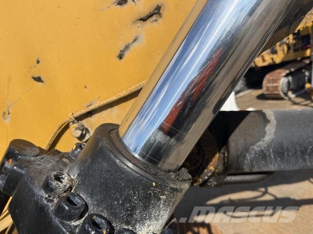 CAT 324DL 대형 굴삭기 29톤 이상