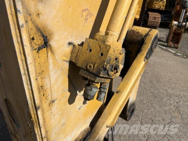 CAT 324DL 대형 굴삭기 29톤 이상