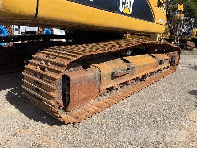 CAT 324DL 대형 굴삭기 29톤 이상