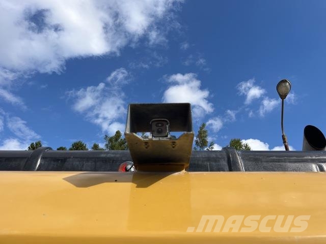 CAT 324DL 大型油圧ショベル12t以上(パワーショベル・ユンボ)