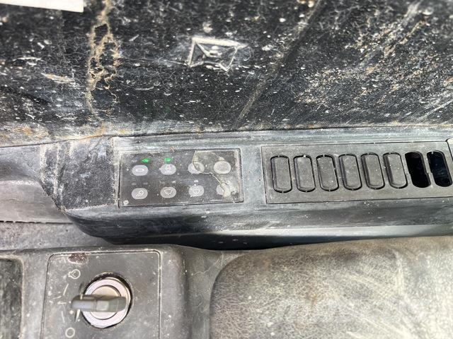 CAT 324DL 大型油圧ショベル12t以上(パワーショベル・ユンボ)