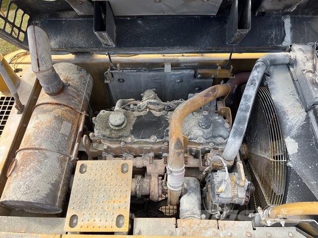 CAT 324DL 大型油圧ショベル12t以上(パワーショベル・ユンボ)