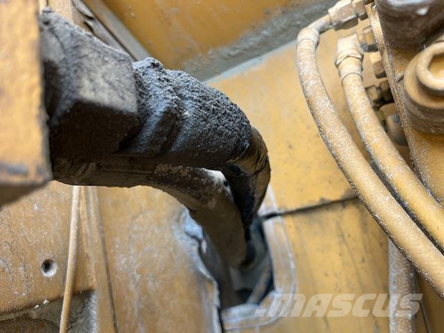 CAT 324DL 大型油圧ショベル12t以上(パワーショベル・ユンボ)