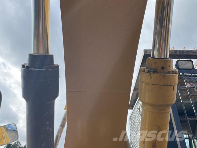 CAT 324DL 大型油圧ショベル12t以上(パワーショベル・ユンボ)