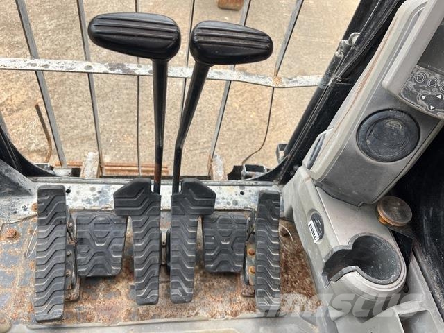 CAT 325FLCR 대형 굴삭기 29톤 이상