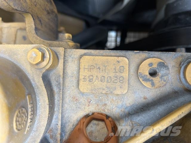CAT 325FLCR 대형 굴삭기 29톤 이상