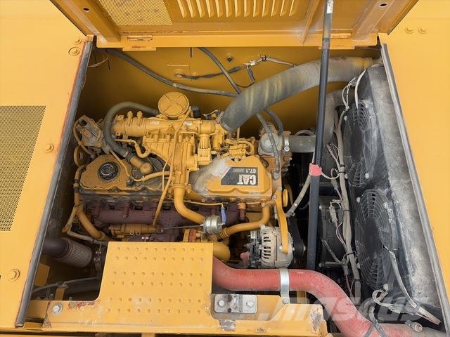 CAT 330 Crawler excavators
