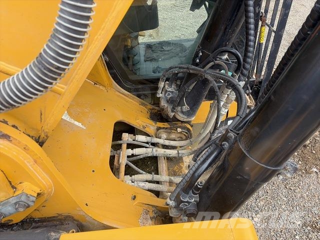 CAT 330 Crawler excavators