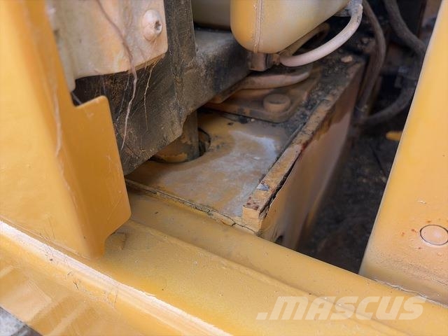 CAT 330 Crawler excavators