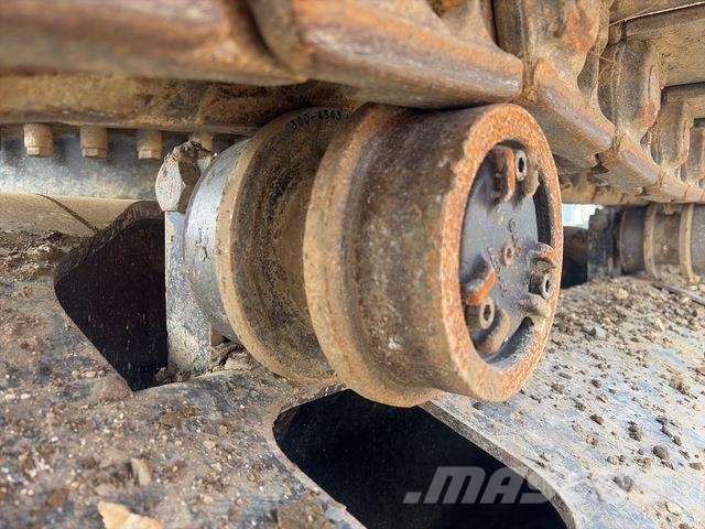 CAT 330 Crawler excavators