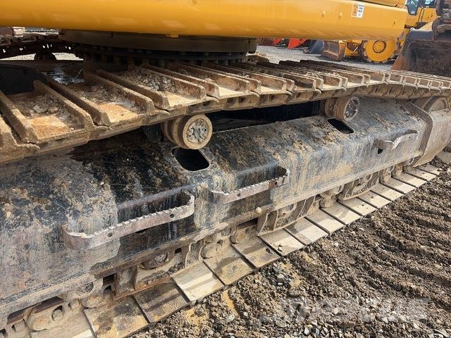 CAT 330 Crawler excavators
