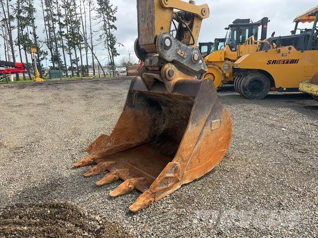CAT 330 Crawler excavators