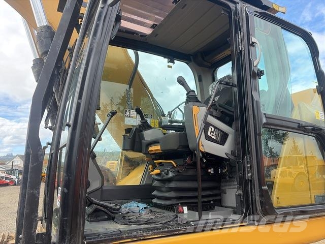 CAT 330 Crawler excavators