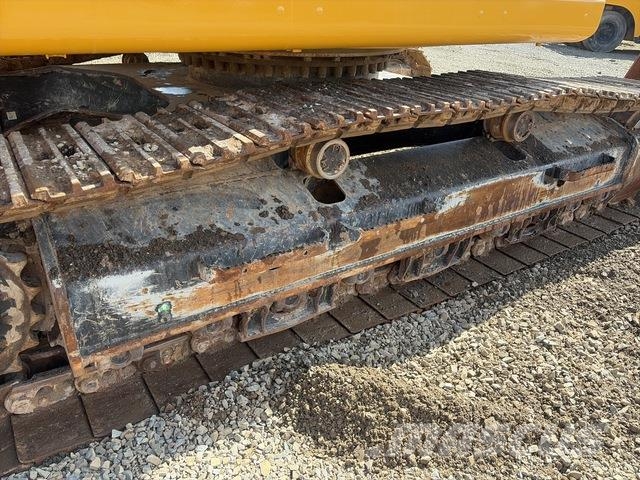 CAT 330 Crawler excavators
