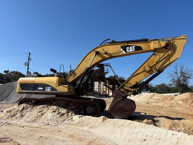 CAT 330D Lánctalpas kotrók