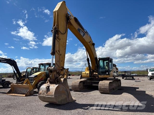 CAT 330D L Koparki gąsienicowe