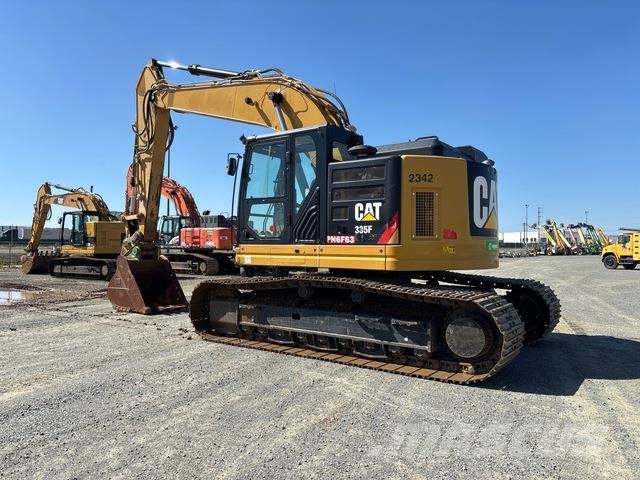 CAT 335 Lánctalpas kotrók