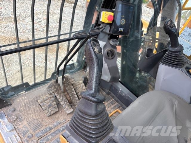 CAT 336 Crawler excavators