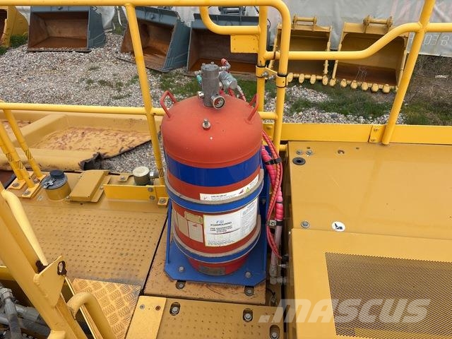 CAT 336 Crawler excavators