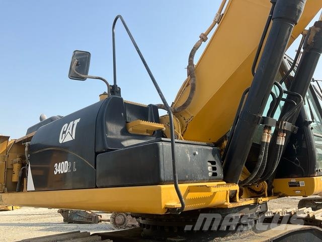 CAT 340D2L حفارات زحافة